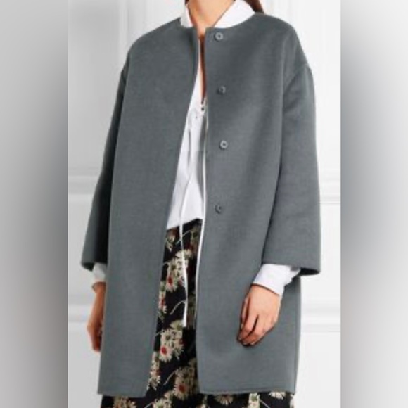 Prada classic Cashgora Light coat. Worn a couple times only. 95% new. - Picture 4 of 5